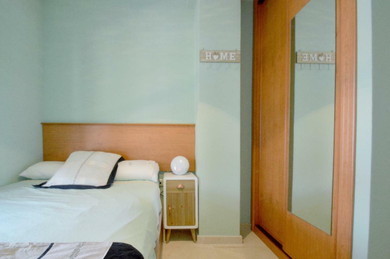 Moderno Apartamento Frente A La Playa Y El Centro Apartment Almeria Bagian luar foto