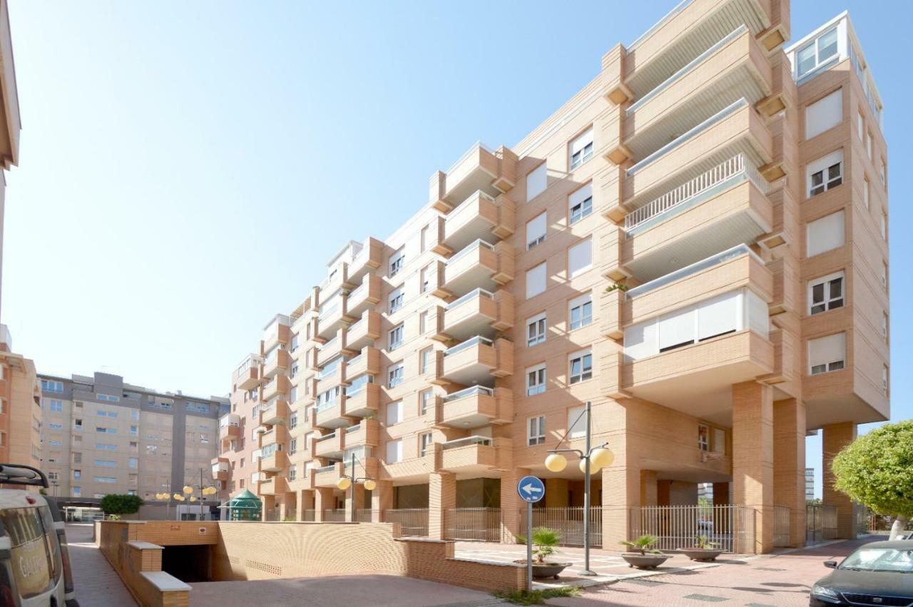 Moderno Apartamento Frente A La Playa Y El Centro Apartment Almeria Bagian luar foto